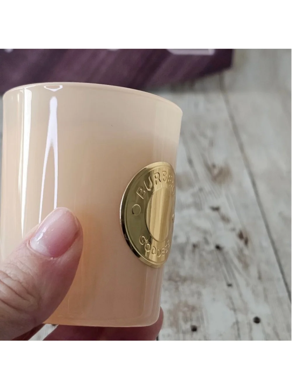Burberry Goddess perfumed Candle